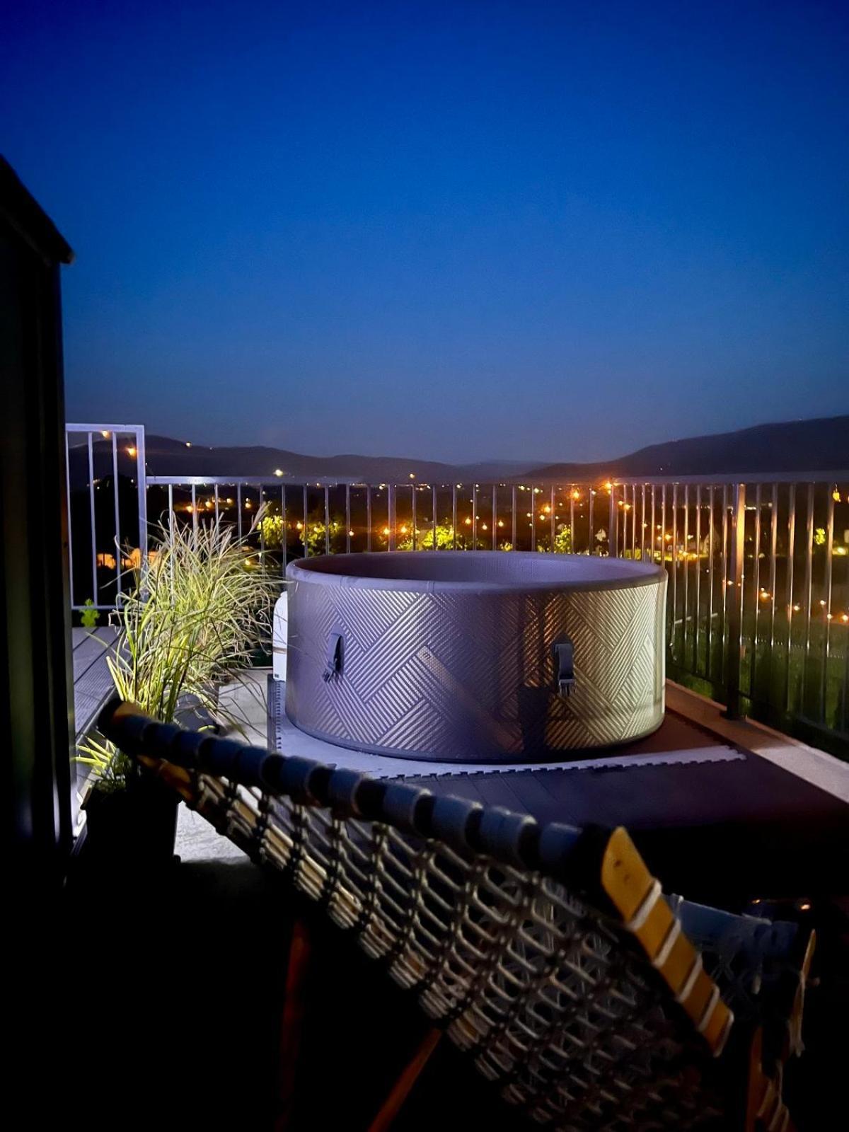 Skyglamp Ustron